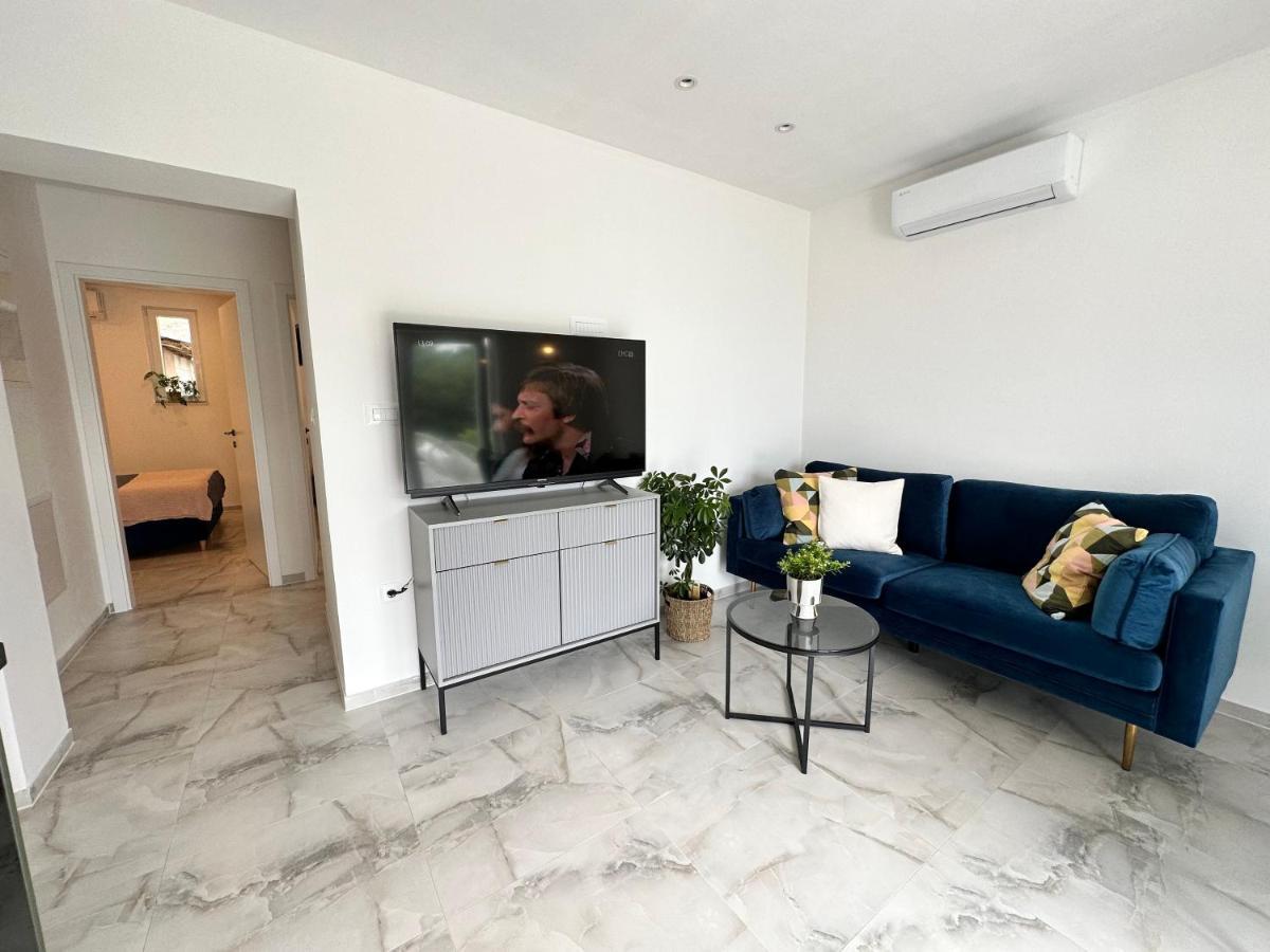 Olive View Apartment بريلا المظهر الخارجي الصورة